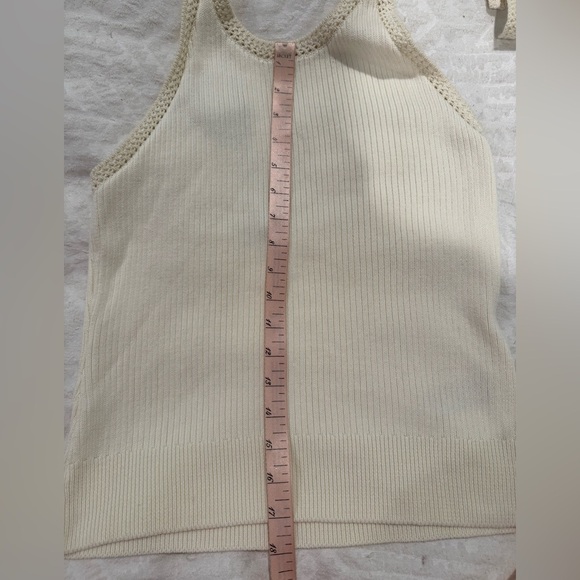 NEW RAG & BONE REVOLVE IVORY RIBBED HALTER TOP crochet - Picture 6 of 7